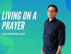 Penyemangat Hari Dengan Berdoa Bersama di Living On a Prayer